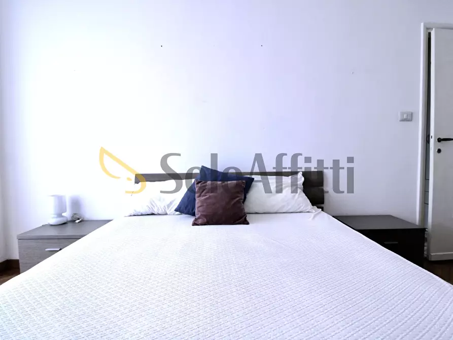 Immagine 5 di Bilocale in affitto  in Viale Brianza 8 a Milano