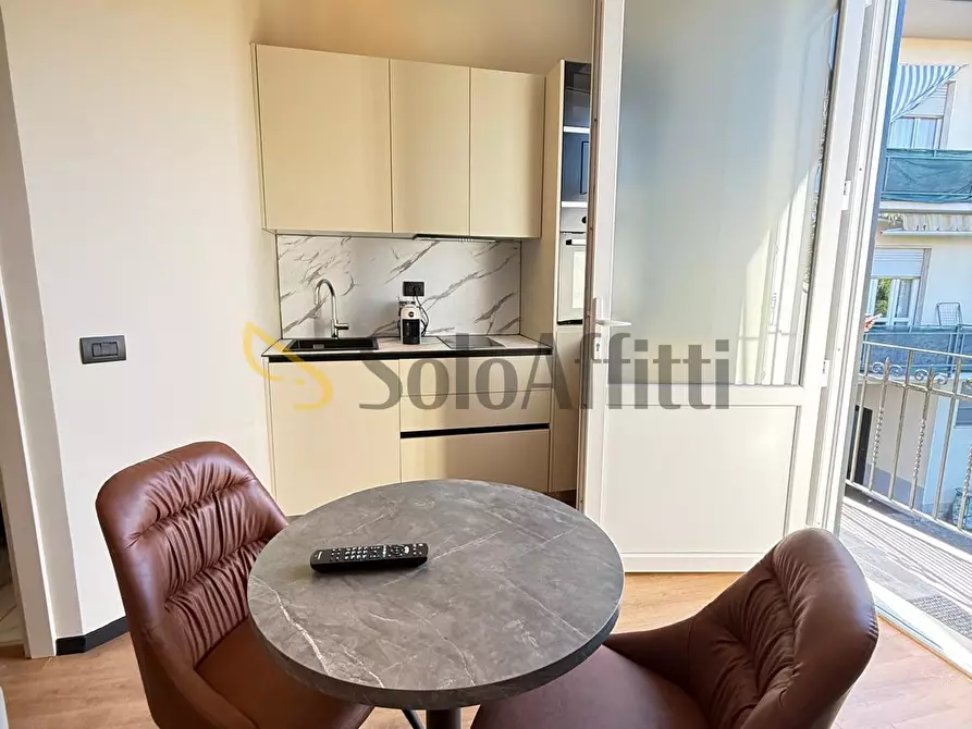 Immagine 2 di Monolocale in affitto  in Viale Piave 5 a Seveso