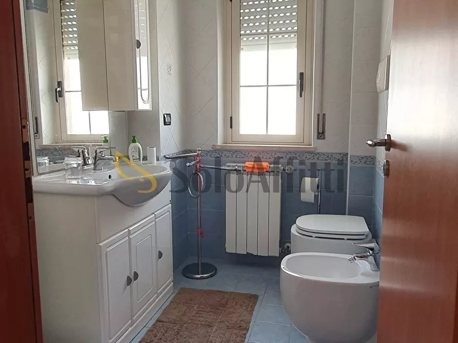 Immagine 5 di Bilocale in affitto  in Via Martiri di Cefalonia 23 a Catanzaro