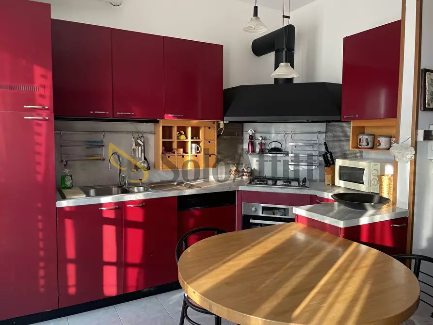 Immagine 1 di Bilocale in affitto  in Viale Giuseppe Borri 57 a Busto Arsizio