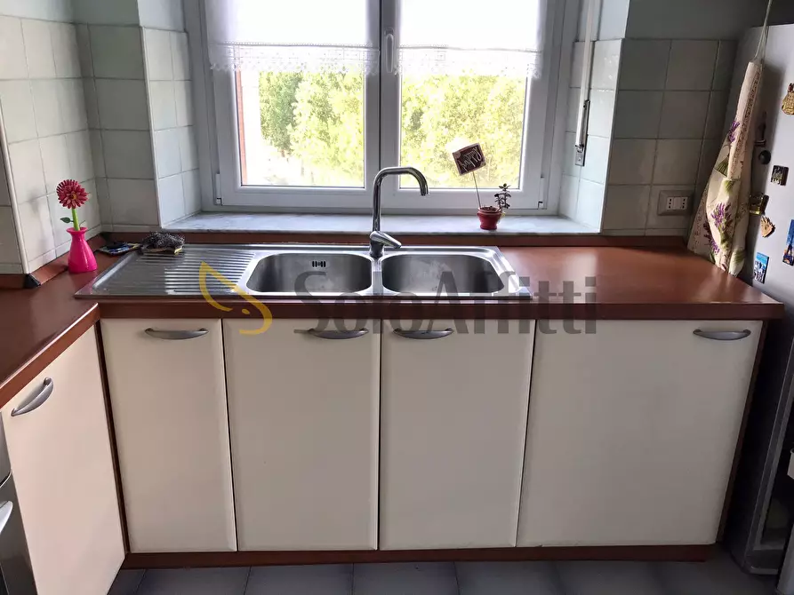 Immagine 17 di Trilocale in affitto  in Via Postumia 1 a Torino