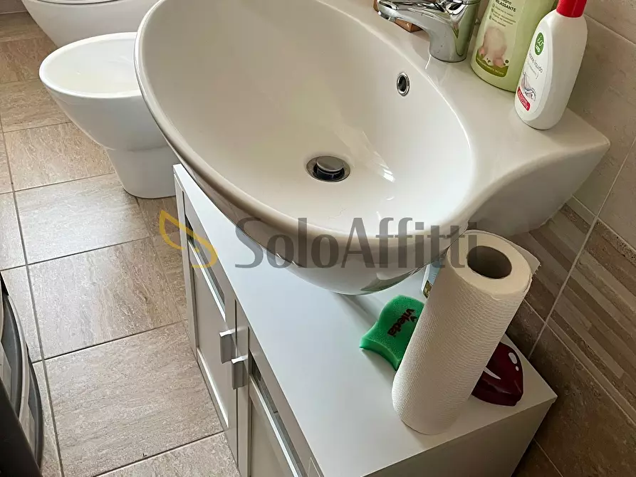 Immagine 20 di Bilocale in affitto  in VIA CHANOUX a Torino