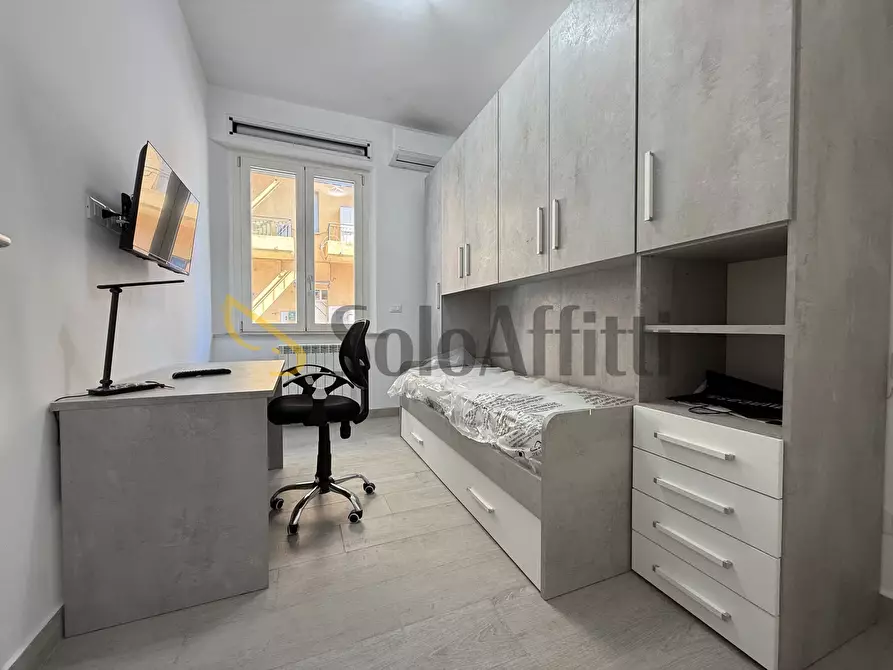 Immagine 12 di Stanza singola in affitto  a Catanzaro