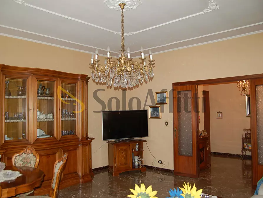 Immagine 4 di Trilocale in affitto  in Via dei Boccamazzi 24 a Roma