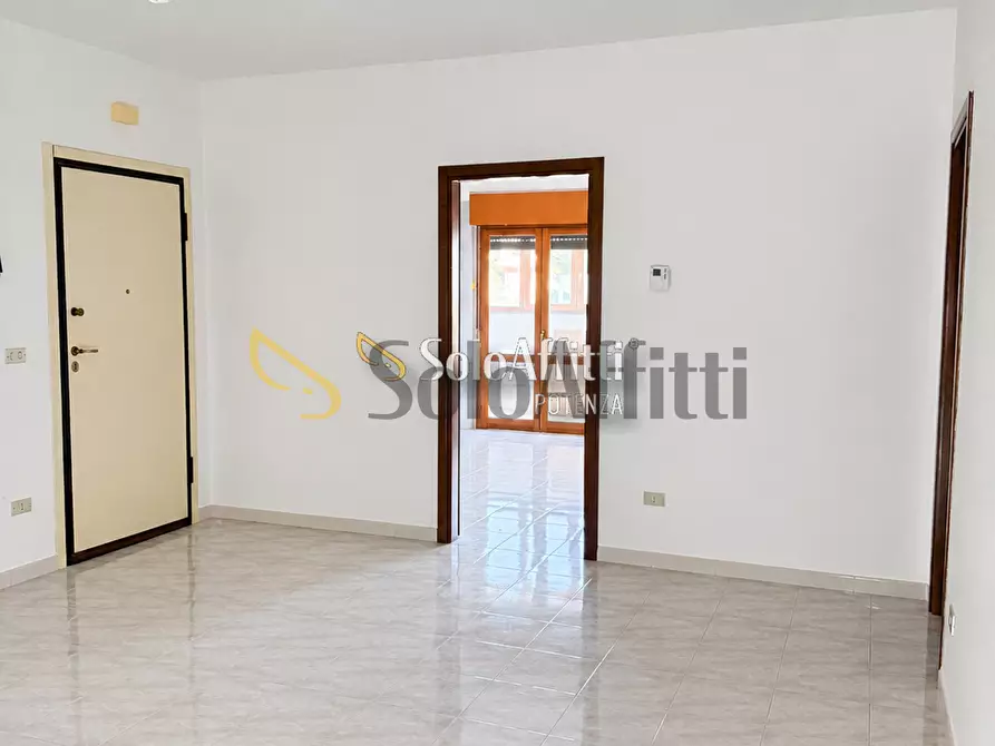 Immagine 5 di Pentalocale in affitto  in Via delle Medaglie Olimpiche 2 a Potenza
