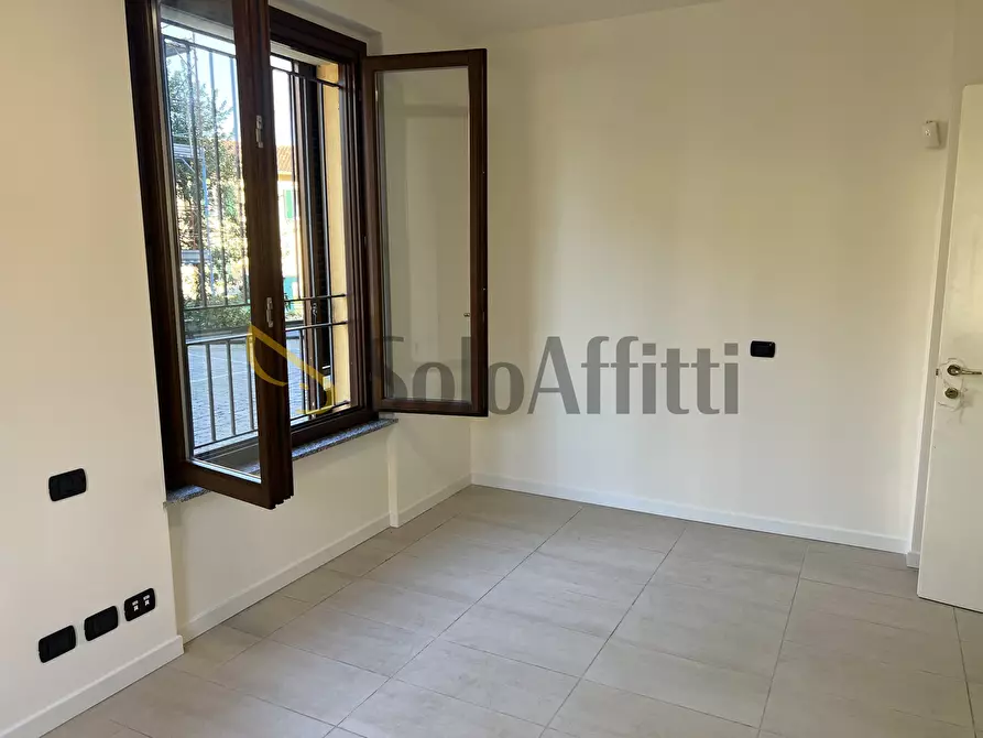 Immagine 27 di Trilocale in affitto  a Rovellasca