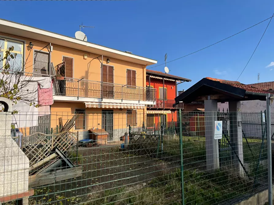 Immagine 1 di Casa indipendente in affitto  in Via Pragranero 36 a Val Della Torre