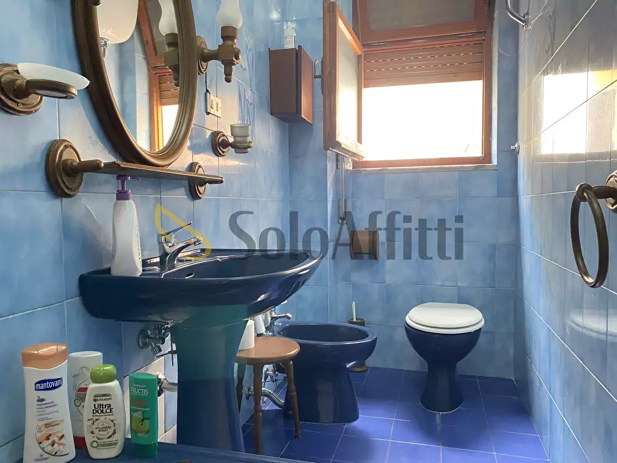 Immagine 13 di Stanza singola in affitto  a Catanzaro