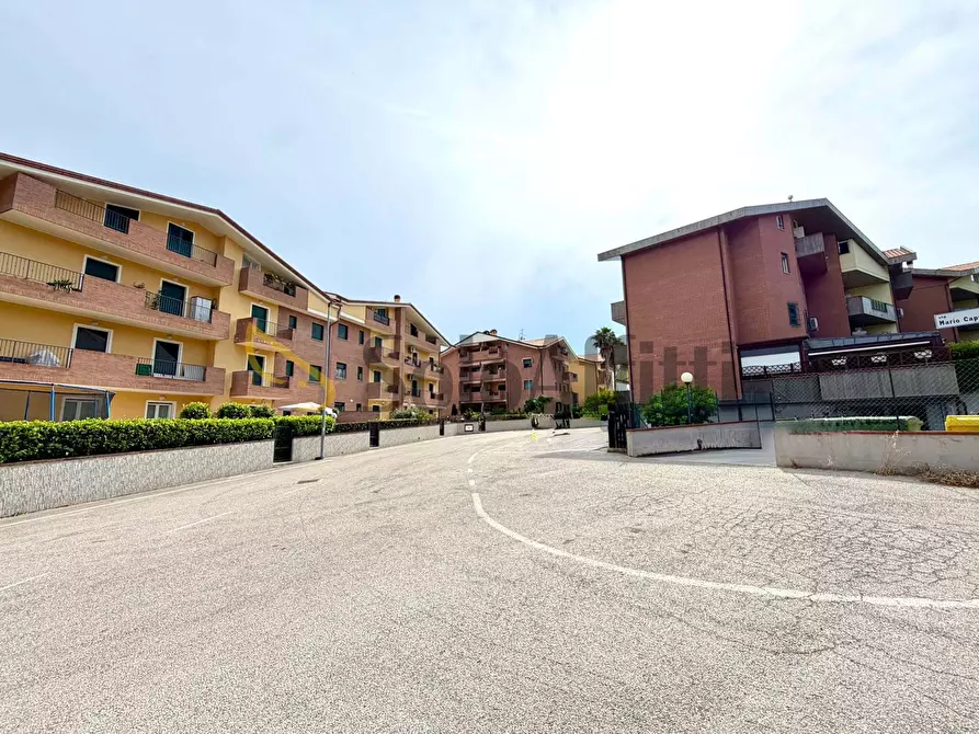 Immagine 27 di Quadrilocale in affitto  in Via Mario Capuani 29 a Bellante
