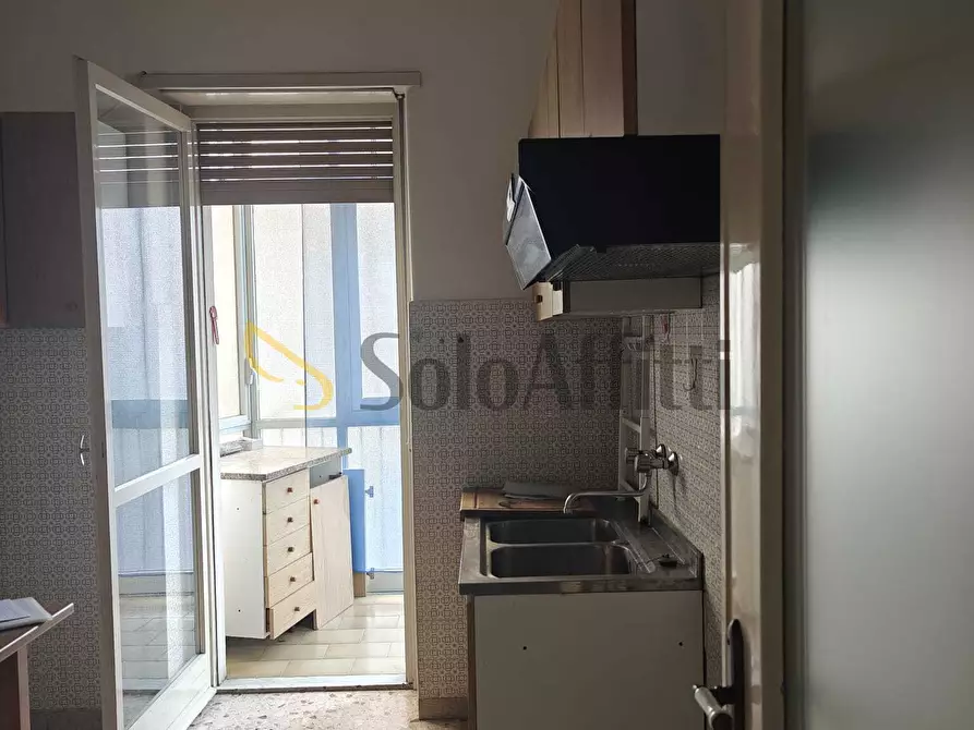 Immagine 5 di Trilocale in affitto  a Catania