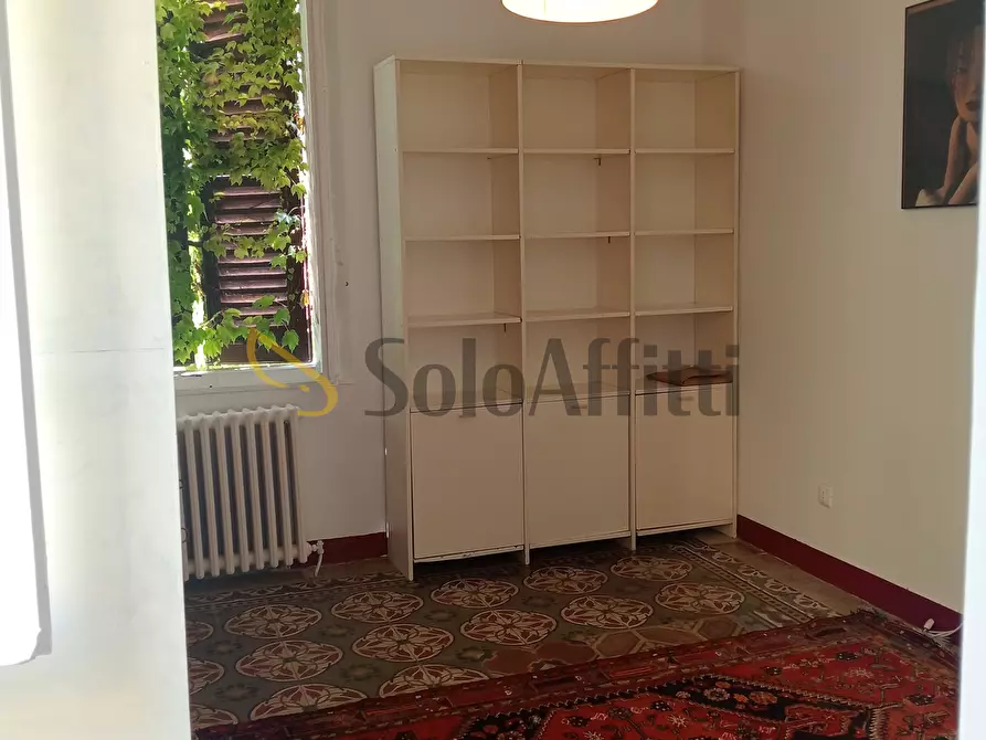 Immagine 12 di Bilocale in affitto  a Falconara Marittima