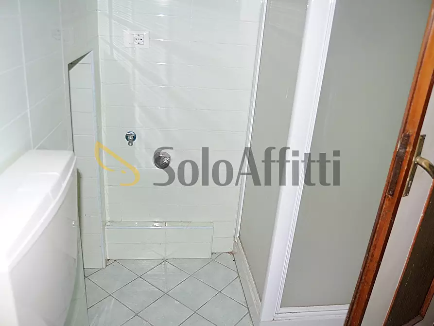 Immagine 6 di Trilocale in affitto  in Via Cavour 4 a Settimo Torinese