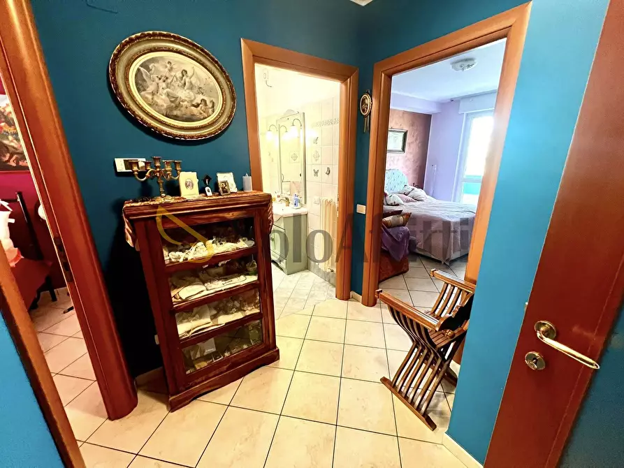 Immagine 10 di Trilocale in affitto  in Via Riva del Sole 57 a Giulianova