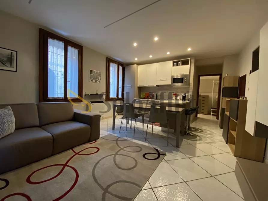 Immagine 1 di Bilocale in affitto  in Via Vittorio Emanuele II 11/B a Gambara