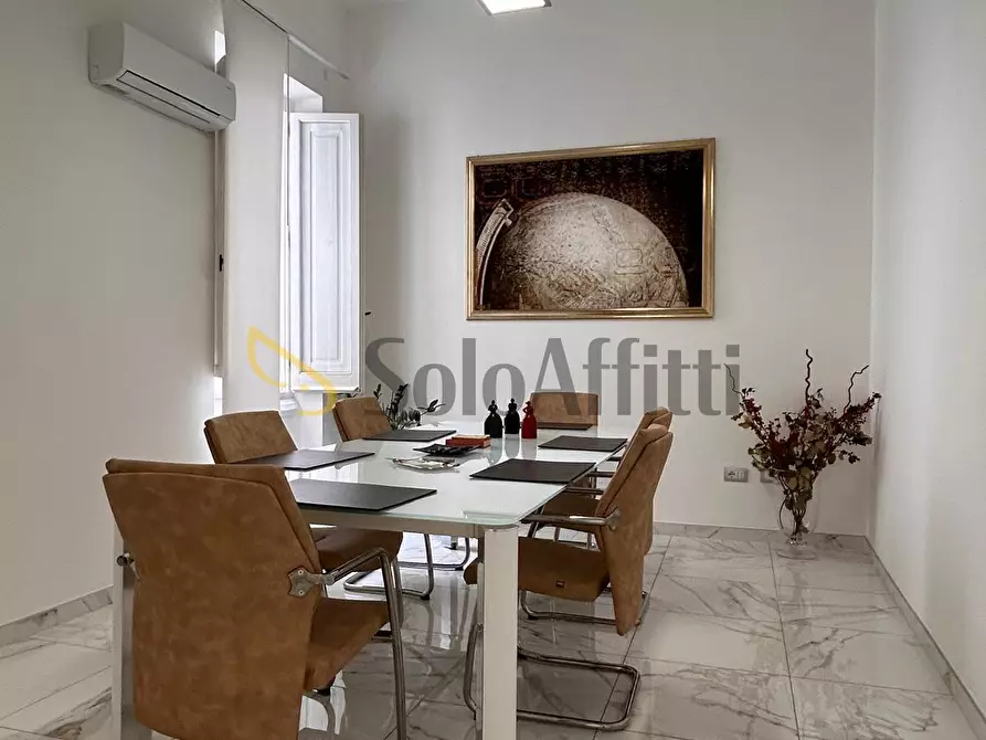 Immagine 5 di Ufficio in affitto  a Cagliari