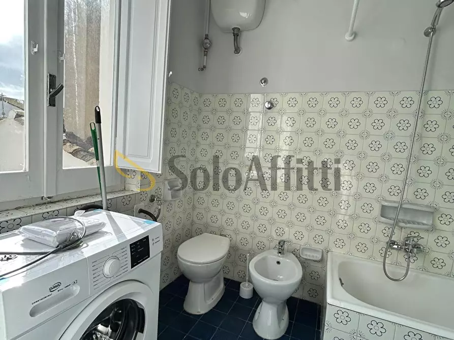 Immagine 11 di Stanza singola in affitto  a Monserrato