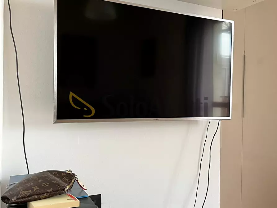 Immagine 31 di Bilocale in affitto  in Via Venarìa 75 a Torino