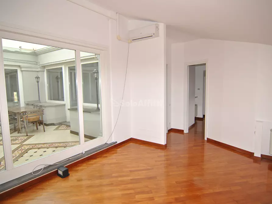 Immagine 18 di Appartamento in affitto  in Viale Italia 104 a Livorno