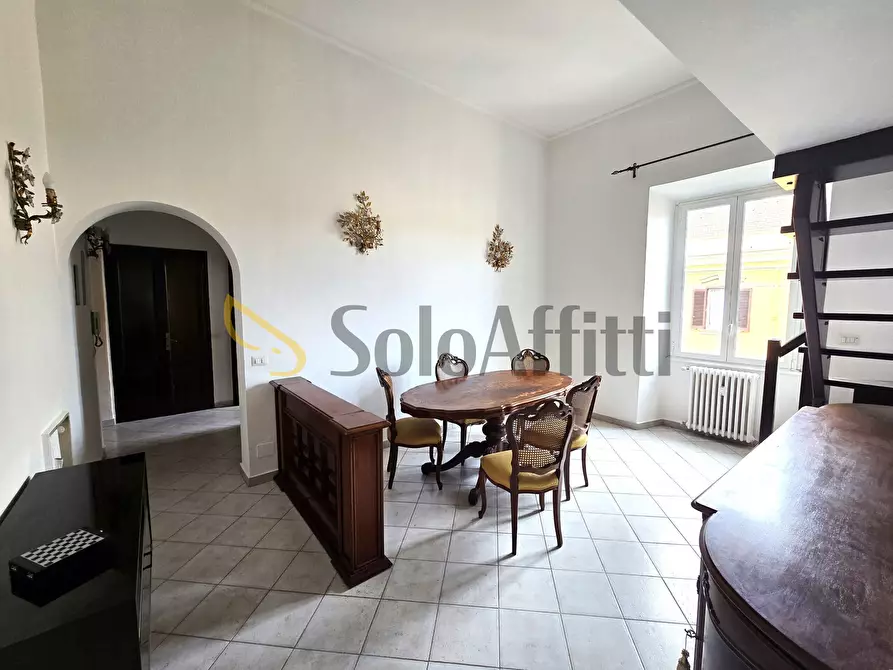 Immagine 11 di Trilocale in affitto  in Piazza di Santa Croce in Gerusalemme 1 a Roma