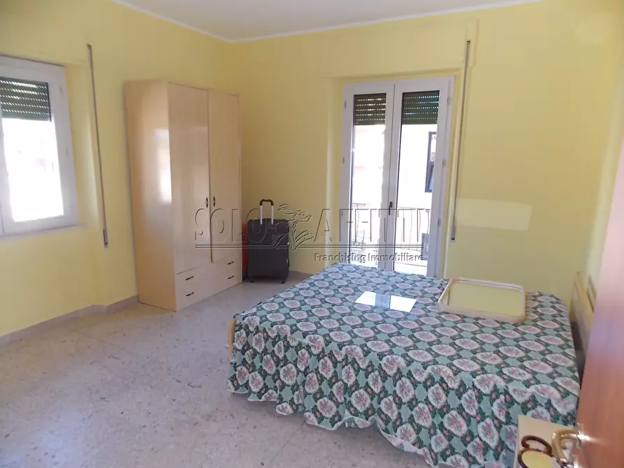 Immagine 9 di Stanza singola in affitto  a Catanzaro