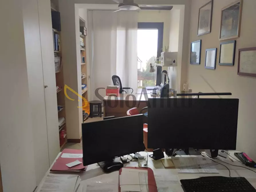 Immagine 8 di Ufficio in affitto  in Viale Carlo Alberto dalla Chiesa 11 a Rimini