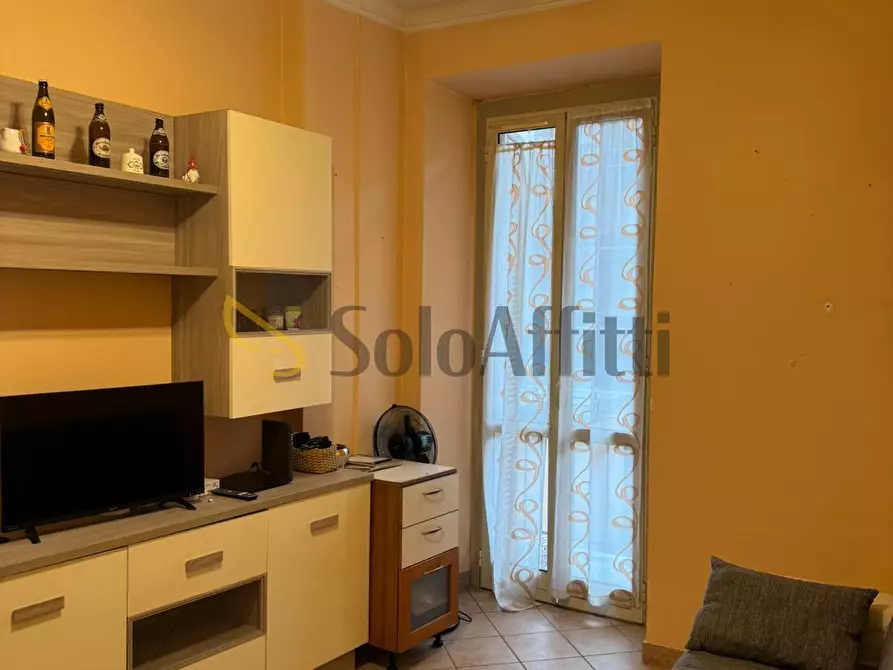 Immagine 8 di Bilocale in affitto  in via varaita 4 a Torino