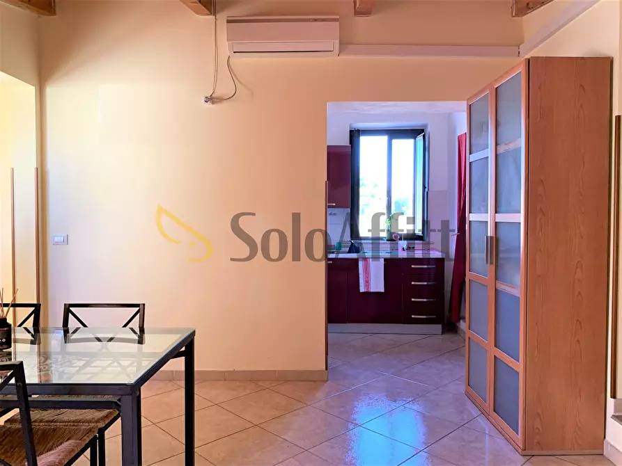 Immagine 2 di Stanza singola in affitto  a Catanzaro