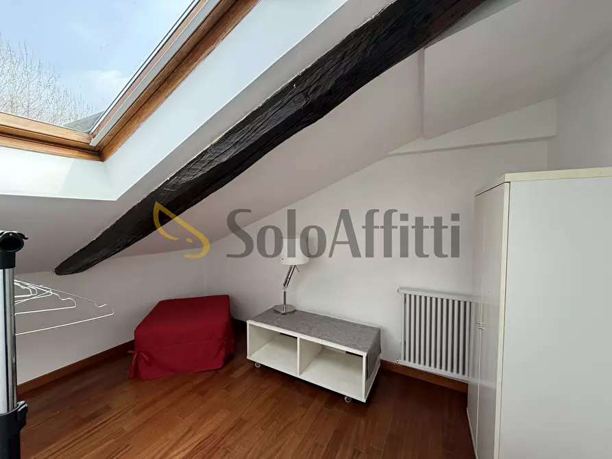 Immagine 22 di Bilocale in affitto  in Via Magenta 37 a Torino