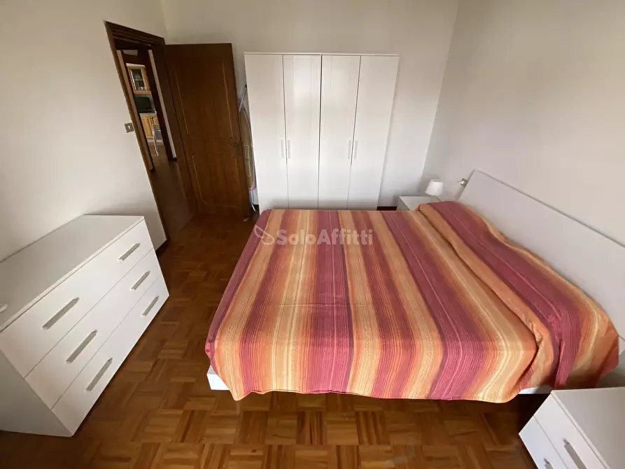 Immagine 11 di Quadrilocale in affitto  in Viale Enna 21 a Rimini