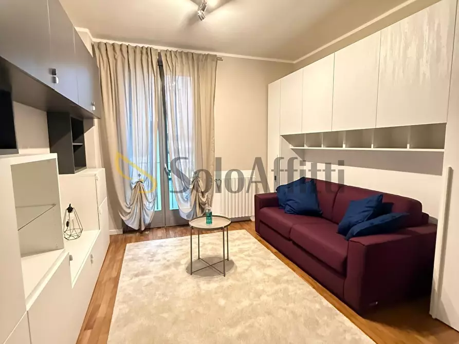 Immagine 1 di Monolocale in affitto  in Via Cavour 48 a Seregno