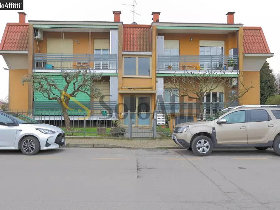 Immagine 23 di Bilocale in affitto  in Via Fratelli Bandiera 20 a Macherio