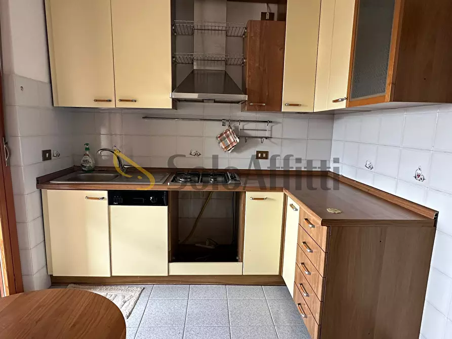 Immagine 10 di Trilocale in affitto  in Via Vittorio Alfieri a Terni