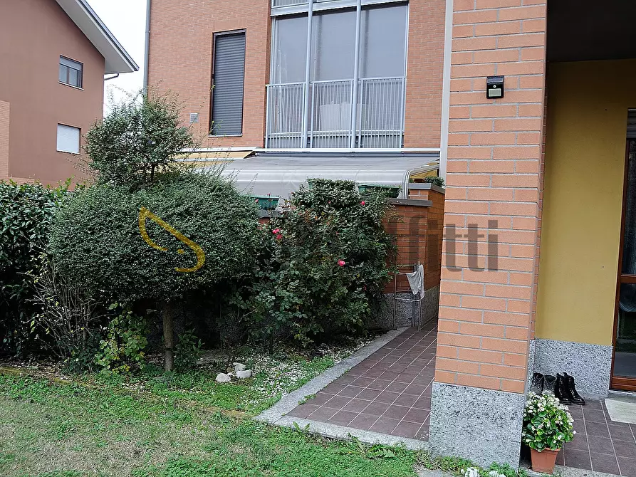 Immagine 17 di Bilocale in affitto  in VIA COLOMBO 29 a Caselle Torinese