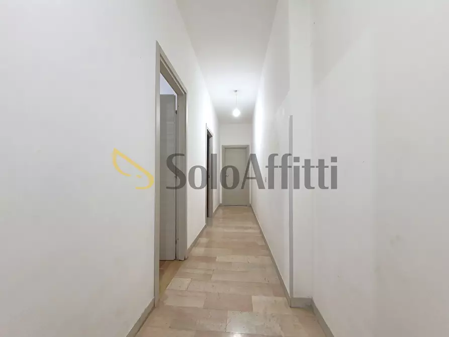 Immagine 5 di Stanza singola in affitto  a Catanzaro