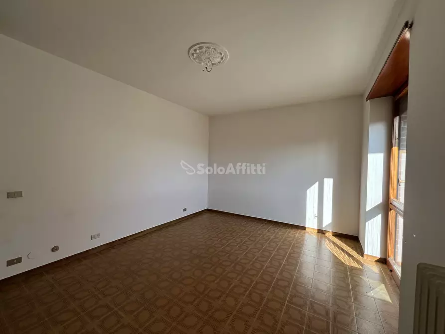 Immagine 46 di Quadrilocale in affitto  in Via Buratto 7 a Ciriè