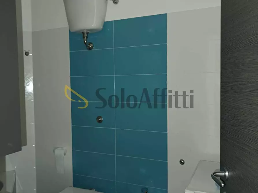 Immagine 24 di Quadrilocale in affitto  a Latina