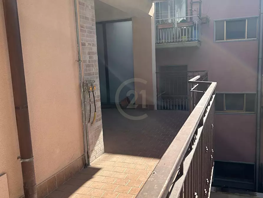 Immagine 15 di Appartamento in vendita  a Mascalucia