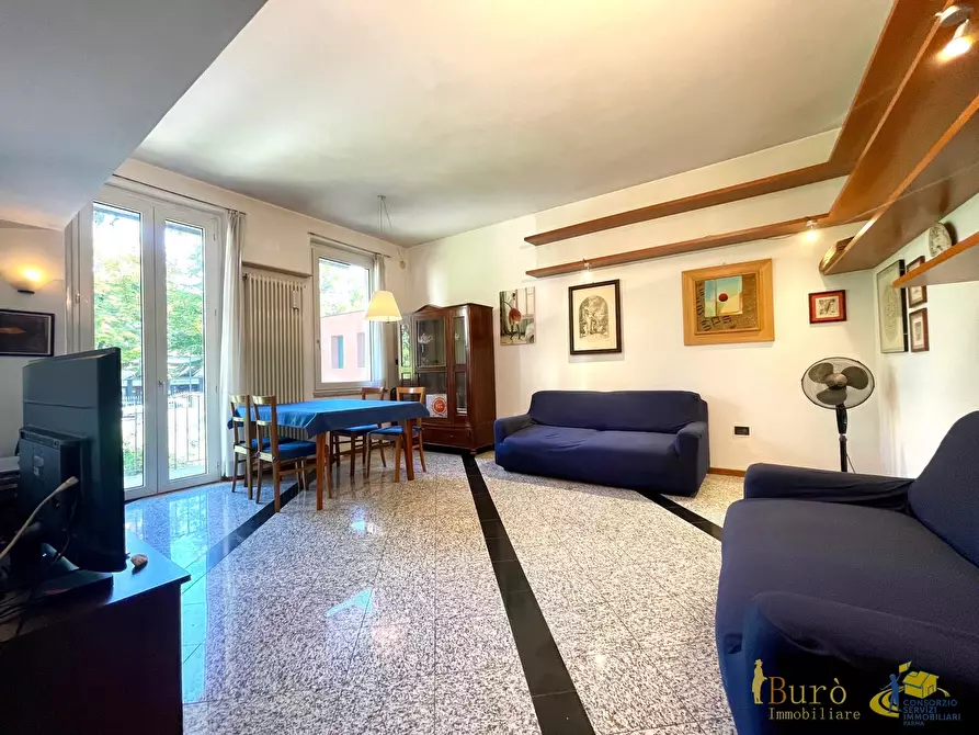 Immagine 3 di Trilocale in vendita  in Strada XX Settembre a Parma