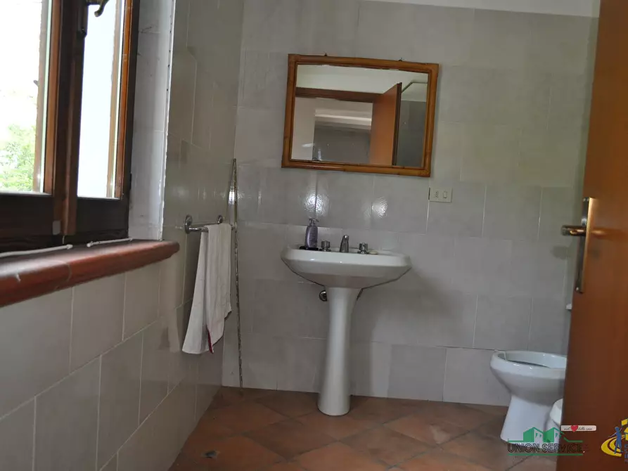 Immagine 22 di Porzione di casa in vendita  in Montesalso a Varano De' Melegari