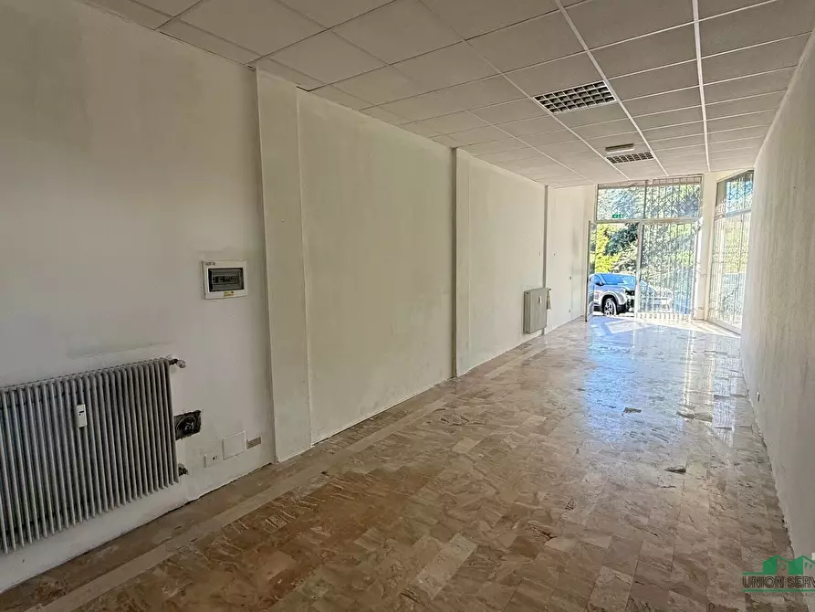 Immagine 5 di Attività artigianale in vendita  in Via San Martino 6 a Medesano
