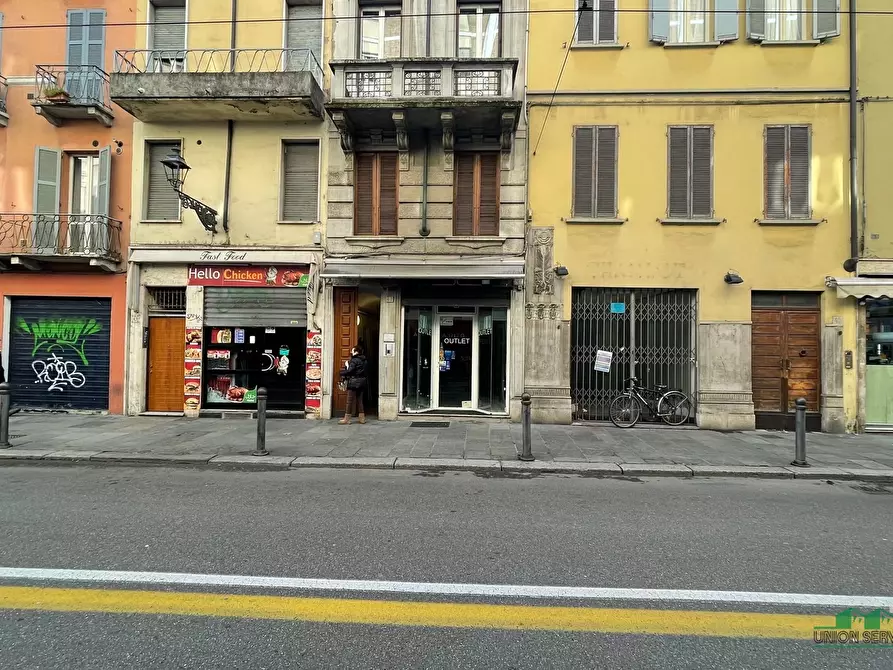 Immagine 8 di Locale commerciale in vendita  in Strada Garibaldi a Parma
