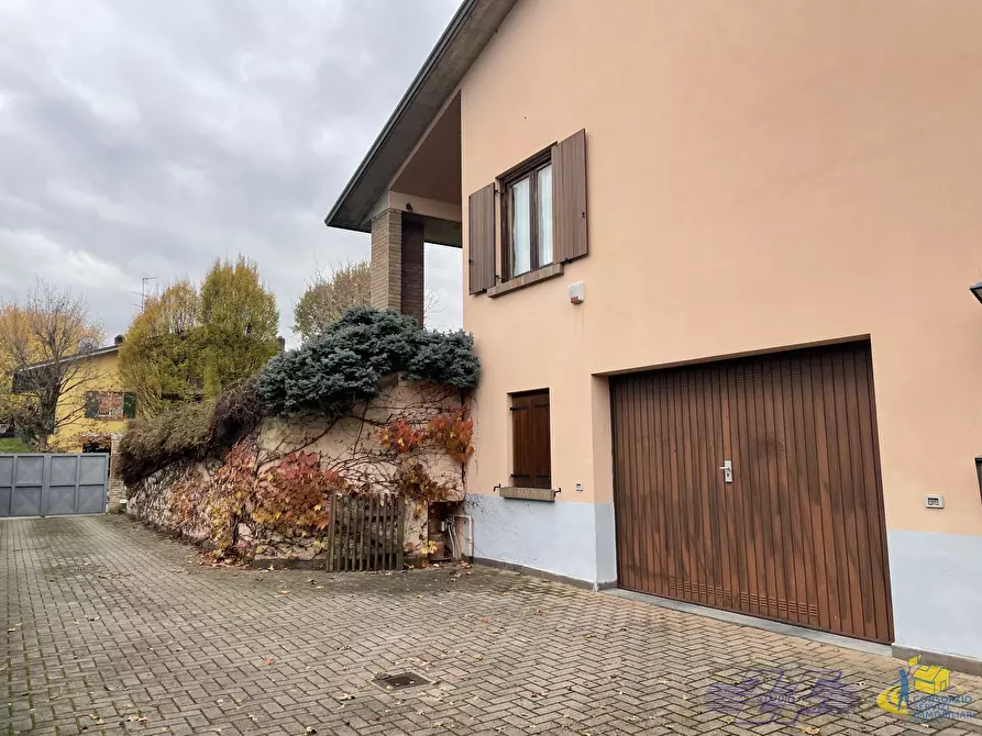 Immagine 53 di Villa in vendita  in Via Fontana Anna a Traversetolo