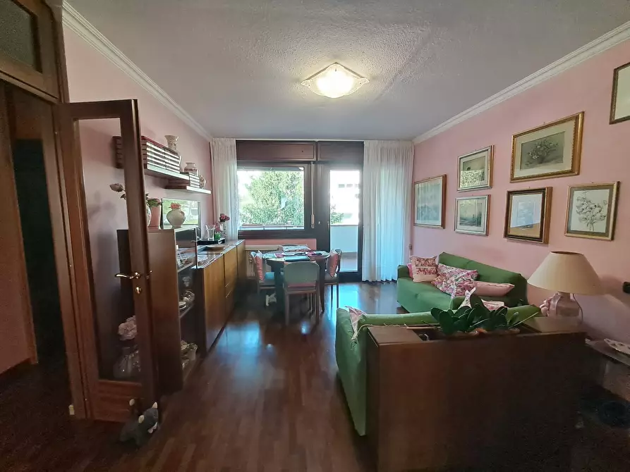 Immagine 2 di Trilocale in vendita  in Via Passo di Badignana 16 a Parma