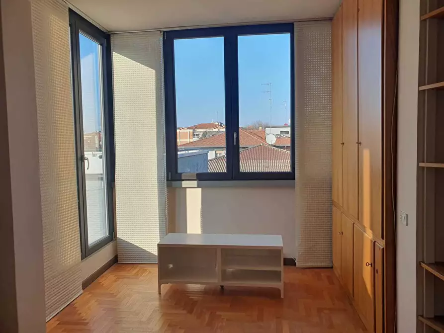 Immagine 7 di Trilocale in affitto  in Via Alcide de Gasperi a Parma