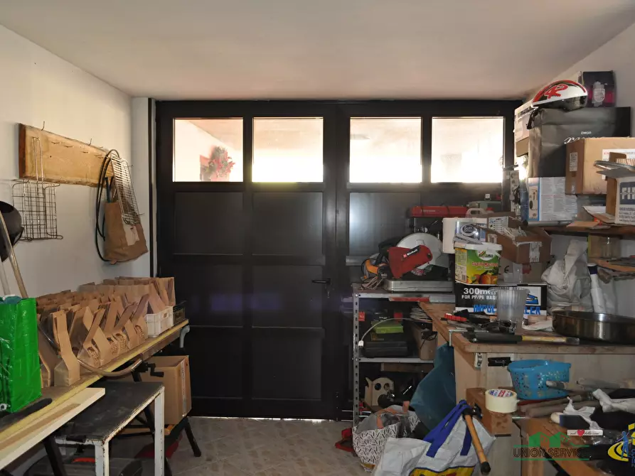 Immagine 40 di Porzione di casa in vendita  in Via Parigi a Collecchio