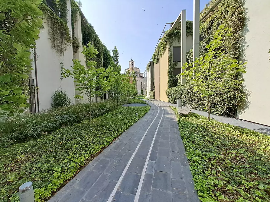 Immagine 30 di Trilocale in vendita  in Borgo delle Grazie 3 a Parma