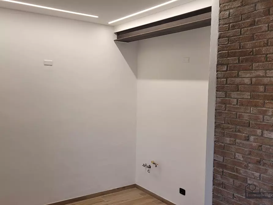 Immagine 13 di Bilocale in vendita  in Strada Manara 4 a Parma