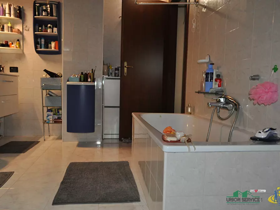 Immagine 46 di Quadrilocale in vendita  in Via Bertolotta 9 a Sissa Trecasali