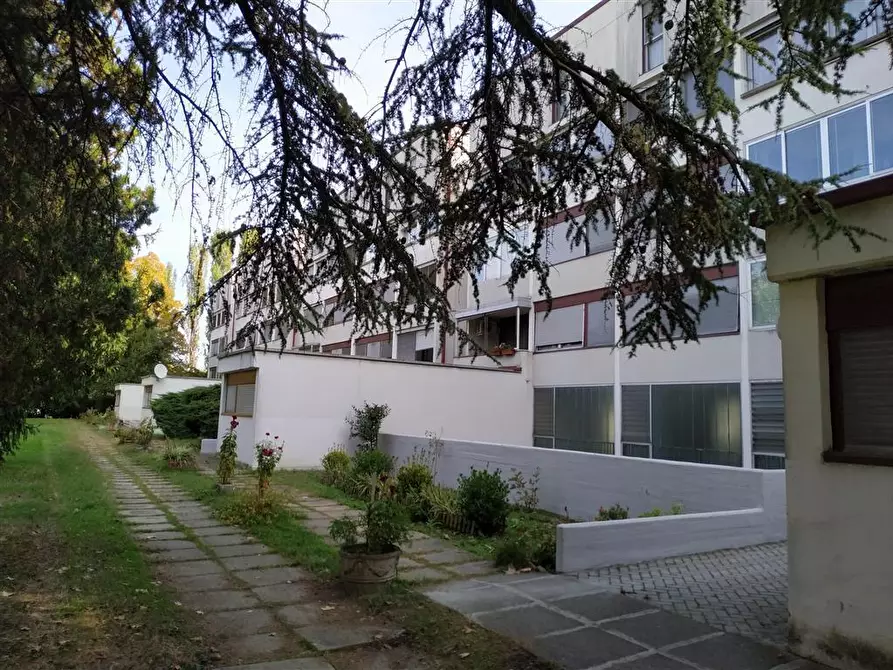 Immagine 26 di Trilocale in vendita  in Via Passo di Badignana 16 a Parma