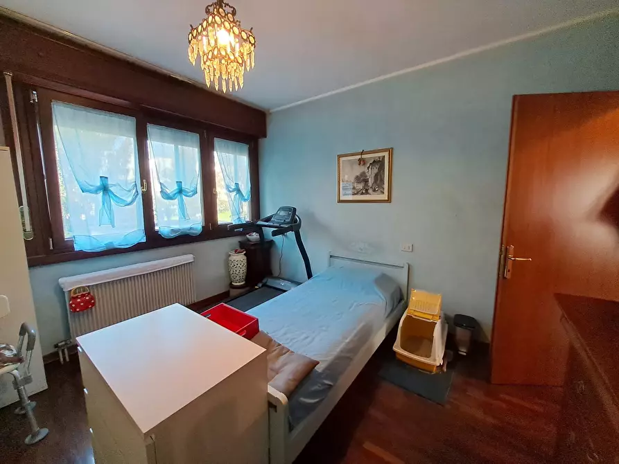 Immagine 16 di Trilocale in vendita  in Via Passo di Badignana 16 a Parma